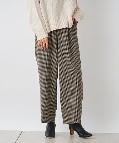 prose verse（プロズヴェール）の「先染めチェックセンタープレスパンツ（スラックス・レディース・グレー/ブラウン・MEDIUM）」の2枚目の写真