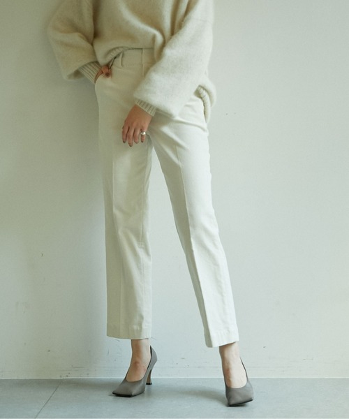 MARIEBELLE　JEAN（マリベルジーン）の「【MARIEBELLE JEAN】コーデュロイパンツ（スラックス・レディース・ベージュ/オフホワイト/パープル・23/24/25）」の2枚目の写真