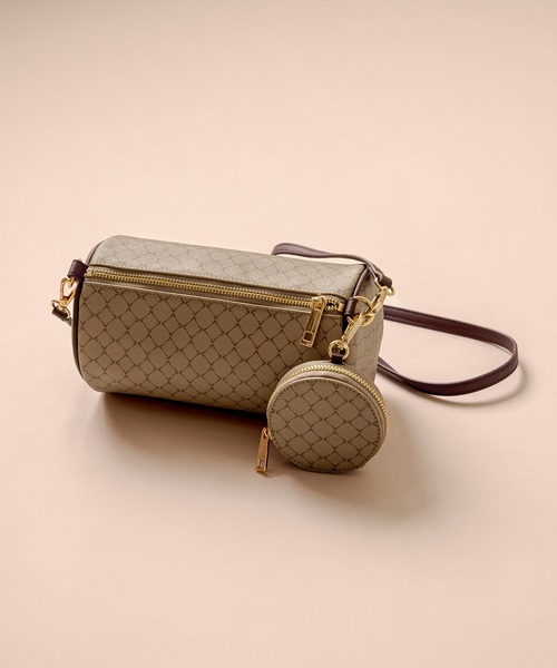 OLIVE des OLIVE（オリーブデオリーブ）の「ポーチ付バレルバッグ（ショルダーバッグ・レディース・ホワイト/ベージュ/オフホワイト・FREE）」の17枚目の写真