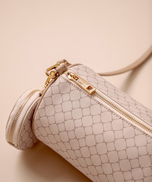 OLIVE des OLIVE（オリーブデオリーブ）の「ポーチ付バレルバッグ（ショルダーバッグ・レディース・ホワイト/ベージュ/オフホワイト・FREE）」の20枚目の写真