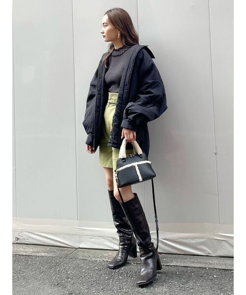 EMODA(エモダ)の「フェイクムートンバッグ(ショルダーバッグ・レディース・ブラック・FREE)」の2枚目の写真