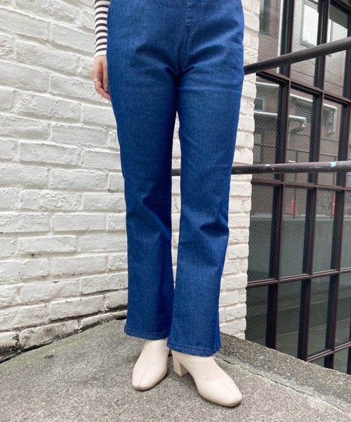 one after another NICE CLAUP（ワンアフターアナザーナイスクラップ）の「インナー次第でオールシーズン着れる。バックレースアップサロペット（サロペット/オーバーオール・レディース・ブラック/ブラック系その他/インディゴブルー/ピンク・FREE）」の10枚目の写真