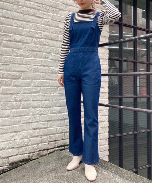 one after another NICE CLAUP（ワンアフターアナザーナイスクラップ）の「インナー次第でオールシーズン着れる。バックレースアップサロペット（サロペット/オーバーオール・レディース・ブラック/ブラック系その他/インディゴブルー/ピンク・FREE）」の5枚目の写真