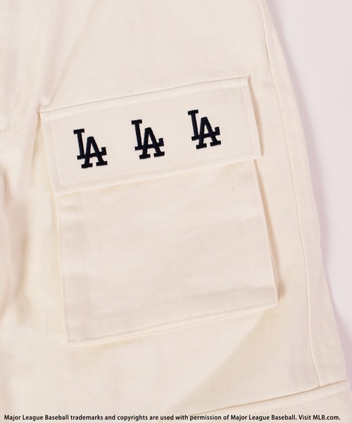 BACK TO THE FIELD(バック トゥー ザ フィールド)の「【MLB】ロゴカーゴパンツ(カーゴパンツ・レディース・オフホワイト/ブラック/カーキ・SMALL/MEDIUM)」の8枚目の写真