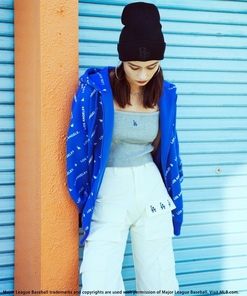 BACK TO THE FIELD(バック トゥー ザ フィールド)の「【MLB】ロゴカーゴパンツ(カーゴパンツ・レディース・オフホワイト/ブラック/カーキ・SMALL/MEDIUM)」の4枚目の写真