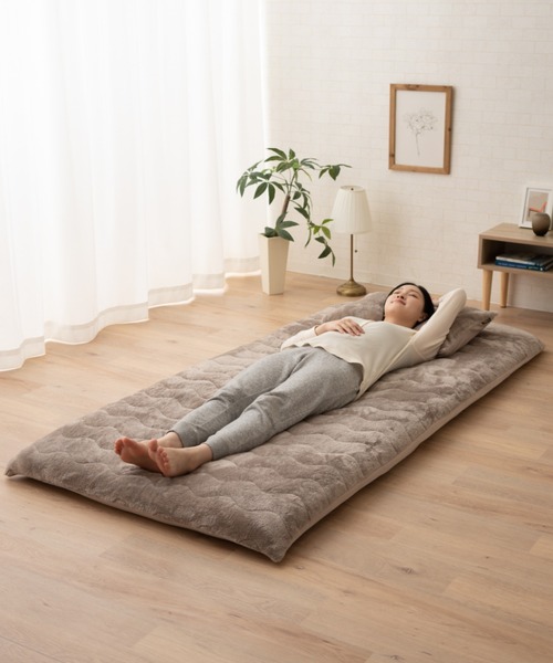 もちふわ触感 エムールヒートプラス フランネルキルトあったかワンタッチシーツ/シングル（寝具）｜EMOOR（エムール）