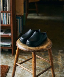 FRONTIER（フロンティア）の「FRONTIER / フロンティア  サンダル スリッポン ボアサンダル スリッパ ファーサンダル bi x sole HOON FRI（サンダル）」