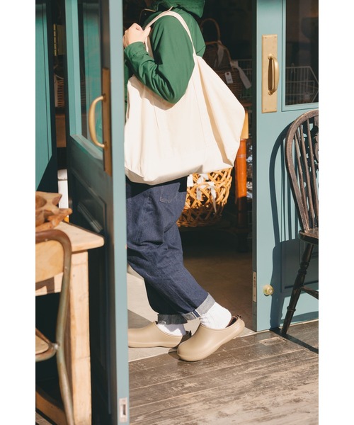 FRONTIER(フロンティア)の「FRONTIER / フロンティア サンダル スリッポン ボアサンダル スリッパ ファーサンダル bi x sole HOON FRI(サンダル・レディース・オリーブドラブ/ブラック/ベージュ/グレー・25/23/26/28/27/24)」の21枚目の写真