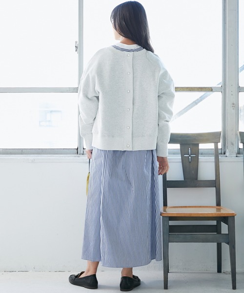 INCEDE（インシード）の「ストライプ バンドカラークレリックワンピース（シャツワンピース・レディース・ネイビー/レッド・LL/3L/M/L）」の18枚目の写真