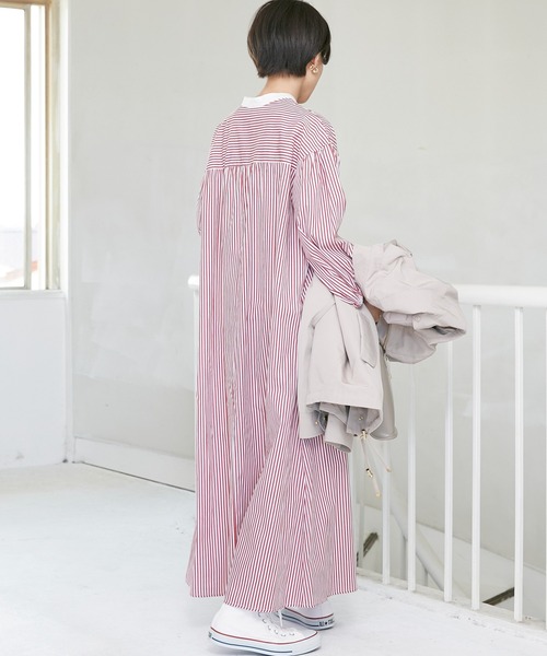 INCEDE（インシード）の「ストライプ バンドカラークレリックワンピース（シャツワンピース・レディース・ネイビー/レッド・LL/3L/M/L）」の22枚目の写真