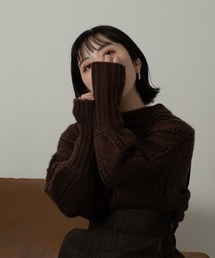 long cuffs loose knit