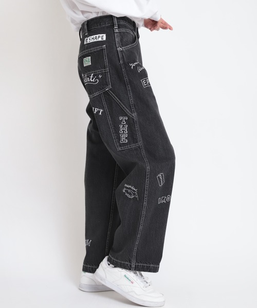 RNA ワークパンツ(新品未使用) RNA（アールエヌエー）の「R3937 ラクガキ刺繍ワークパンツ