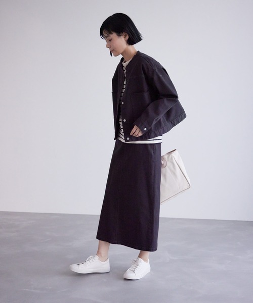 SALON adam et rope'（サロン アダム エ ロペ）の「カツラギストレッチフリンジネックブルゾン（ブルゾン・レディース・オフホワイト/チャコールグレー・FREE）」の20枚目の写真