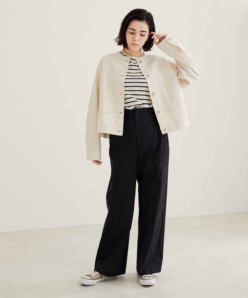 SALON adam et rope'（サロン アダム エ ロペ）の「カツラギストレッチフリンジネックブルゾン（ブルゾン・レディース・オフホワイト/チャコールグレー・FREE）」の3枚目の写真