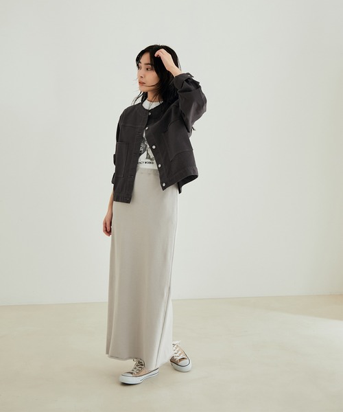 SALON adam et rope'（サロン アダム エ ロペ）の「カツラギストレッチフリンジネックブルゾン（ブルゾン・レディース・オフホワイト/チャコールグレー・FREE）」の13枚目の写真