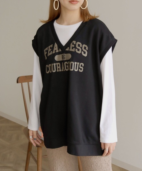 HER CLOSET(ハークローゼット)の「【shemoshelly】ユニフォームカレッジロゴ深Vネックカットソービッグベスト(ベスト・レディース・チャコールグレー/ブラック/ヘザーグレー/マスタード/モカ・M)」の18枚目の写真