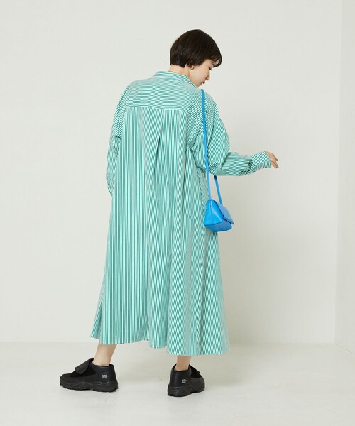 FREAK'S STORE(フリークスストア)の「マオカラーフレアシャツワンピース ストライプ(シャツワンピース・レディース・サックスブルー/グリーン・フリー)」の17枚目の写真
