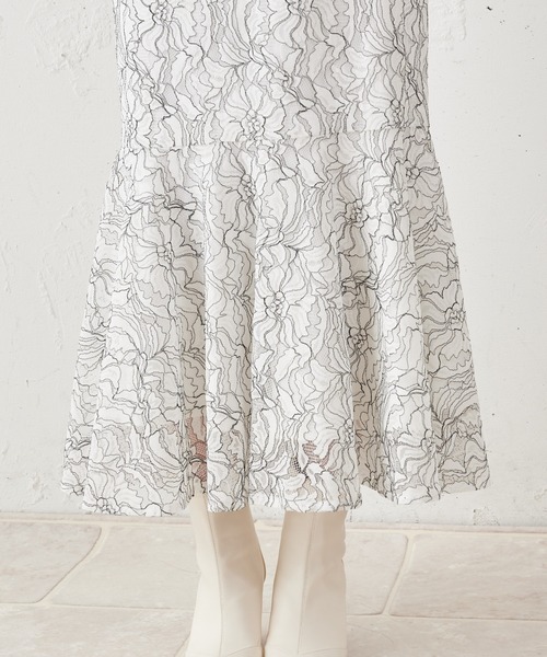 MIIA(ミーア)の「レースマーメイドスカート(スカート・レディース・ブラック/オフホワイト/ブルー・FREE)」の11枚目の写真