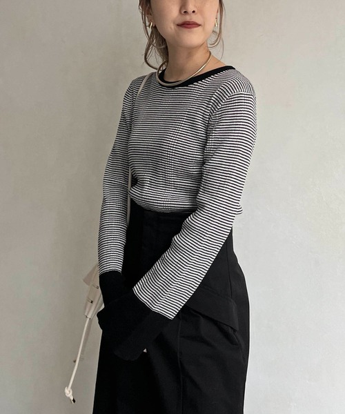 CAPRICIEUX LE'MAGE（カプリシューレマージュ）の「マルチボーダーリブプルオーバー（ニット/セーター・レディース・ブラック/ベージュ/グリーン・FREE）」の22枚目の写真