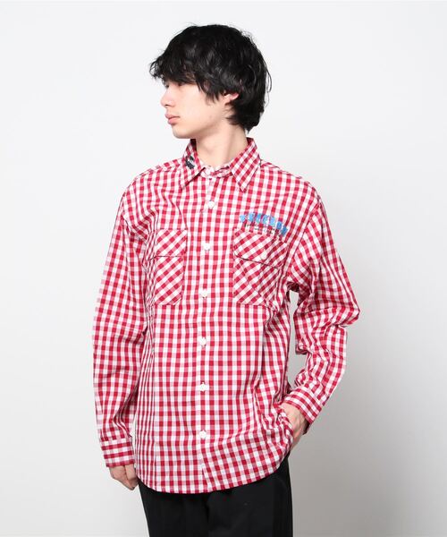 Kare/ME(カーミー)の「Kare/ME(カーミー)別注プリントチェックシャツ(シャツ/ブラウス・メンズ・ブラック/レッド・MEDIUM/LARGE/SMALL)」の2枚目の写真