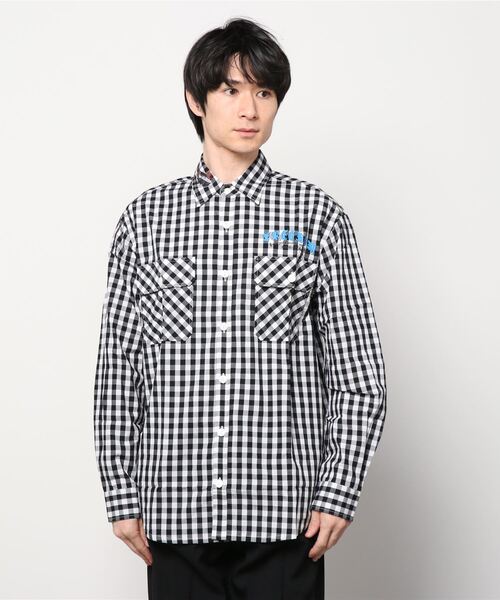 Kare/ME(カーミー)の「Kare/ME(カーミー)別注プリントチェックシャツ(シャツ/ブラウス・メンズ・ブラック/レッド・MEDIUM/LARGE/SMALL)」の1枚目の写真