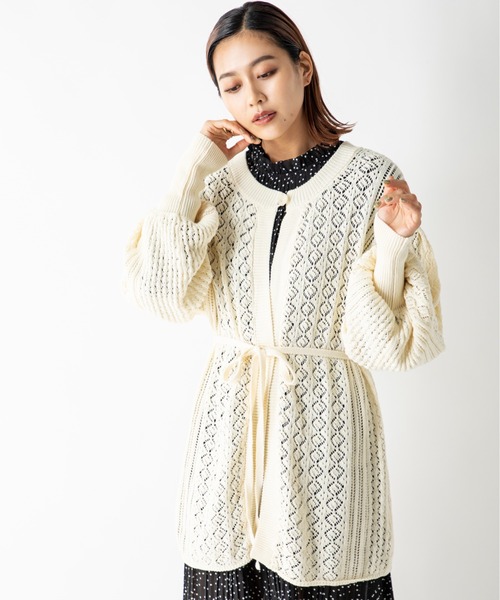 MILLION CARATS(ミリオンカラッツ)の「2WAY透かし編みニットカーディガン(ニット/セーター・レディース・ベージュ/オフホワイト/オレンジ・FREE)」の4枚目の写真