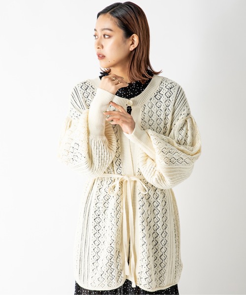 MILLION CARATS(ミリオンカラッツ)の「2WAY透かし編みニットカーディガン(ニット/セーター・レディース・ベージュ/オフホワイト/オレンジ・FREE)」の12枚目の写真