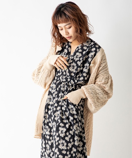 MILLION CARATS(ミリオンカラッツ)の「2WAY透かし編みニットカーディガン(ニット/セーター・レディース・ベージュ/オフホワイト/オレンジ・FREE)」の20枚目の写真