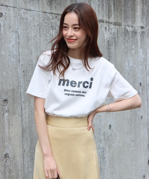 BLUEEAST（ブルーイースト）の「merciロゴTシャツ（Tシャツ/カットソー・レディース・ブラック/グレー/オフホワイト・MEDIUM）」の8枚目の写真
