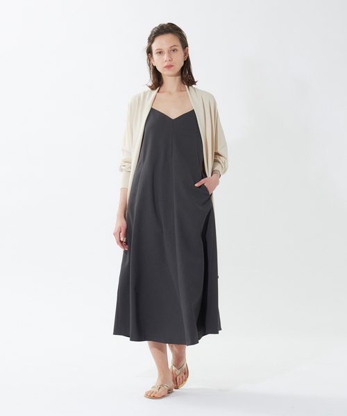 qualite（カリテ）の「ギャバストレッチフォルムキャミワンピース（ワンピース・レディース・ライム/チャコールグレー・38/36）」の4枚目の写真
