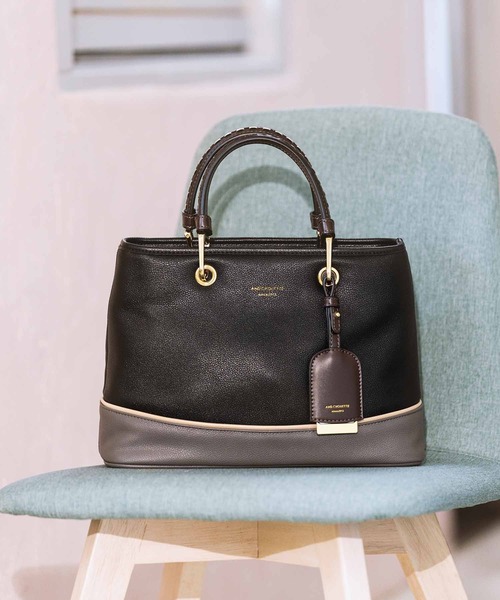 & chouette(アンドシュエット)の「ステッチハンドル ハンドバッグ(ハンドバッグ・レディース・ダークブルー/ブラック/オフホワイト/グレイッシュベージュ・FREE)」の3枚目の写真
