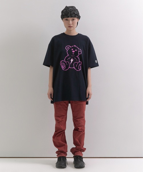 ISTKUNST(イストクンスト)の「【ISTKUNST】THUNDER BEAR TEE / イストクンスト サンダー ベアー プリント Tシャツ(Tシャツ/カットソー・メンズ・ネイビー/ブラック/ホワイト/ブルー/ライトグレー・X-LARGE/MEDIUM/SMALL/LARGE)」の19枚目の写真