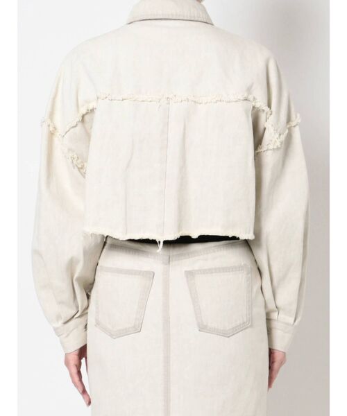 EMODA（エモダ）の「オーバーショートシャツジャケット（デニムジャケット・レディース・ブラック/グレー/インディゴブルー/アイボリー・FREE）」の11枚目の写真