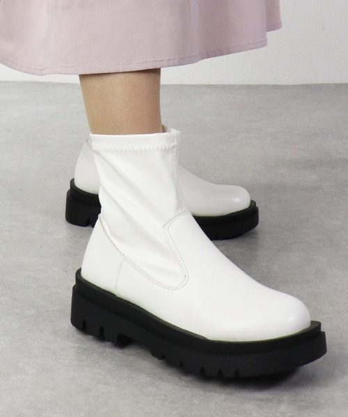 LibertyDoll（リバティードール）の「LIBERTYDOLL / [超軽量]　スクエアトゥトラックソール ストレッチサイドジップブーツ (9087)コンバットブーツ　ストレッチショートブーツ（ブーツ・メンズ・アイボリー/ダークブラウン/ブラック/ホワイト・40/LL/SS/S/M/L/43/41/42/44）」の8枚目の写真