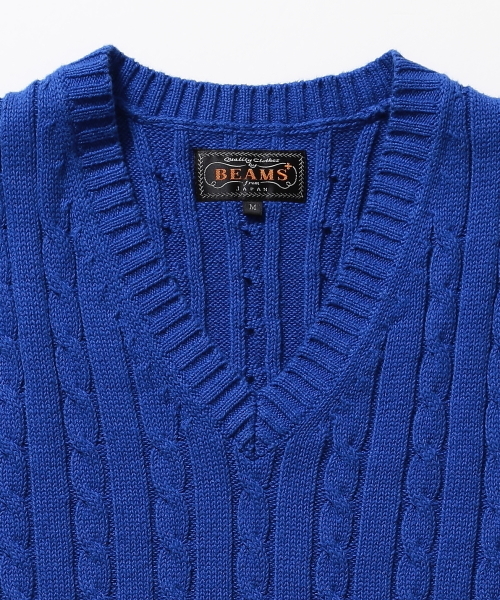BEAMS PLUS(ビームスプラス)の「BEAMS PLUS / ケーブル ニットベスト(ベスト・メンズ・ホワイト/ケリー/ロイヤルブルー/ネイビー・MEDIUM/SMALL/LARGE)」の13枚目の写真