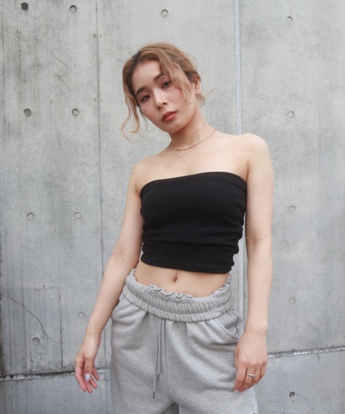 FIG&VIPER（フィグアンドバイパー）の「サイドギャザーベアTOP（チューブトップ・レディース・ブラック/ホワイト/ライトブルー・FREE）」の10枚目の写真