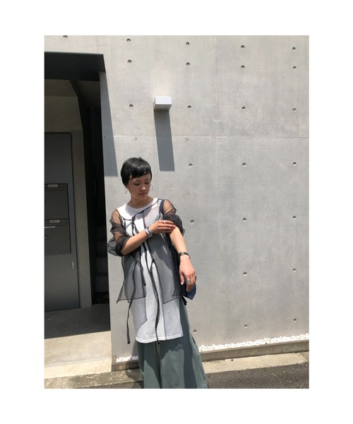 BLACK BY MOUSSY(ブラックバイマウジー)の「2way sheer cardigan(2ウェイシアーカーディガン)(カーディガン/ボレロ・レディース・ブラック/オフホワイト・FREE)」の9枚目の写真