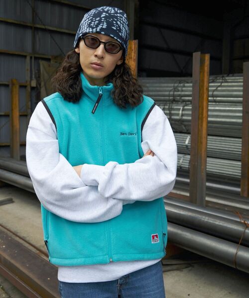 BEN DAVIS（ベンデイビス）の「【BEN DAVIS(ベンデイビス)】FLEECE VEST / ≪NAVAL別注≫ フリース フルジップ ワンポイント刺繍 スタンドカラー ベスト（ベスト・メンズ・ダークグリーン/ターコイズブルー/イエロー/グレー・MEDIUM/X-LARGE/LARGE）」の14枚目の写真