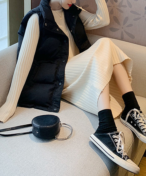 c.u.l(シーユーエル)の「オーバーサイズ ユニセックス ハイネック中綿ダウンベスト culw261(ダウンベスト・レディース・ブラック/アイボリー・M/L/XL)」の19枚目の写真