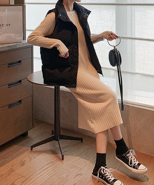 c.u.l(シーユーエル)の「オーバーサイズ ユニセックス ハイネック中綿ダウンベスト culw261(ダウンベスト・レディース・ブラック/アイボリー・M/L/XL)」の20枚目の写真