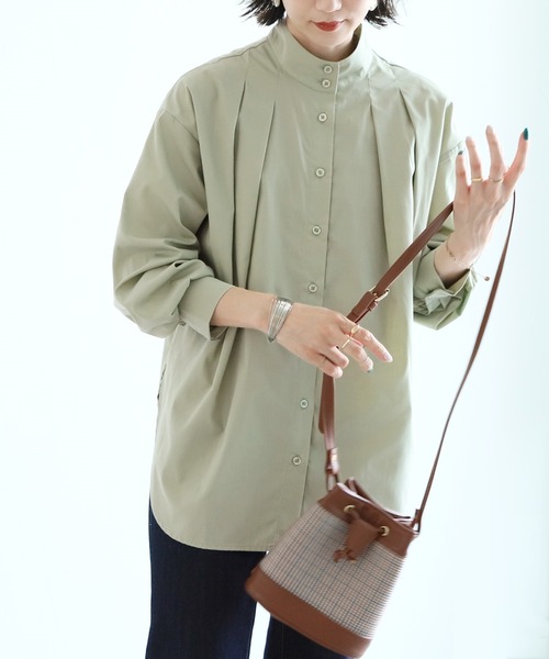 reca(レカ)の「スタンドカラータックブラウス(シャツ/ブラウス・レディース・ブラック/カーキ/オフホワイト・M)」の15枚目の写真