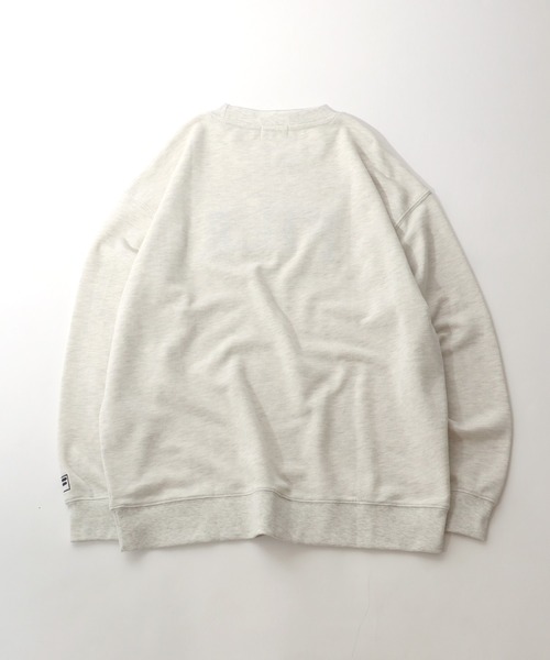FILA（フィラ）の「FILA（フィラ）サガラワッペン カレッジロゴ刺繍スウェットトップス メンズ レディース/トレーナープルオーバー（スウェット・メンズ・ネイビー/スミクロ/アッシュグレー/ダークグリーン・L/LL/M）」の6枚目の写真