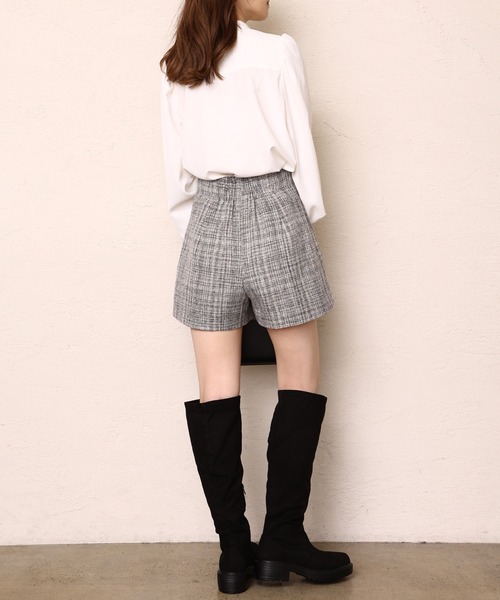 one after another NICE CLAUP（ワンアフターアナザーナイスクラップ）の「【再入荷/新色追加】着回し万能。スタイルアップミニスカパン（その他パンツ・レディース・ブラック/グレー系その他/ブラウン系その他/ホワイト系その他・FREE）」の6枚目の写真