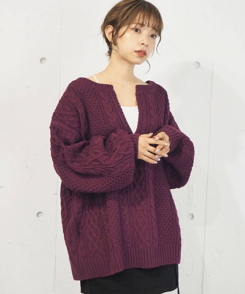 tiptop（ティップトップ）の「ケーブルキーネックBIGニットプルオーバー（ニット/セーター・レディース・ブラック/オフホワイト/ダークグリーン/ブルー/パープル/エンジ/グリーン・FREE）」の20枚目の写真