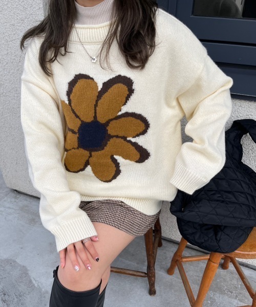 nemne store(ネンネストア)の「ジャガードフラワーニットプルオーバー(ニット/セーター・レディース・ネイビー/グリーン/アイボリー・フリー)」の12枚目の写真