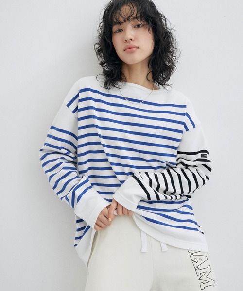 ADAM ET ROPE'(アダムエロペ)の「【G.F.G.S. for ADAM ET ROPE'】WEB限定 別注ボートネックボーダー(Tシャツ/カットソー・レディース・ブルー系その他4/グリーン系その他/ピンク系その他・FREE)」の2枚目の写真