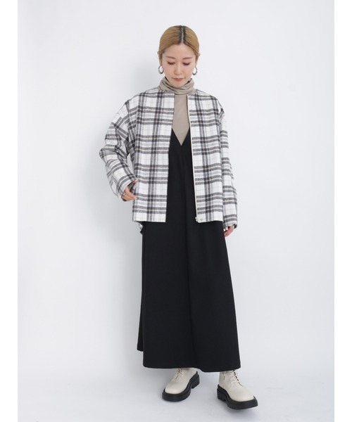 Samansa Mos2 blue(サマンサモスモスブルー)の「【発熱保温】タートルネックプルオーバー(Tシャツ/カットソー・レディース・オフホワイト/ブラック/シルバーグレー/ベージュ・MEDIUM/LARGE)」の5枚目の写真