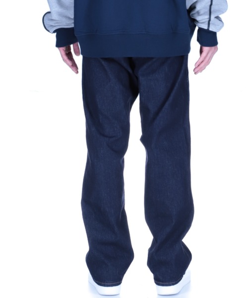 ももの助 アメイジングエイプ 宇宙飛行士と犬プリントデニムパンツ ももの助 アメイジングエイプ 宇宙飛行士と犬プリントデニムパンツ も