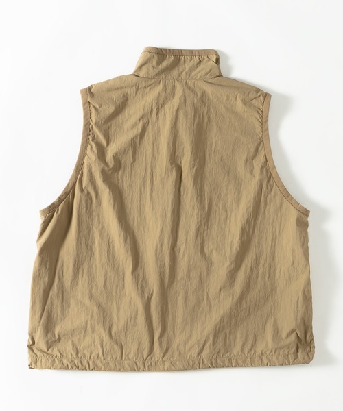 MUHET（ミュエータ）の「ナイロンベスト（ベスト・レディース・ブラック/ベージュ/ライトグレー・MEDIUM/X-LARGE）」の9枚目の写真