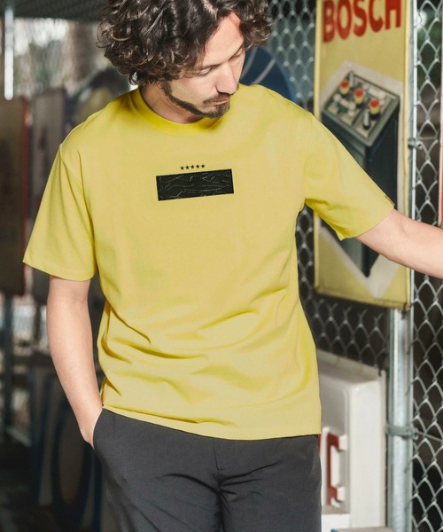 qwerty(クワーティ)の「mt8203-HIDE BLACKCAMO SS T-SHIRTS Tシャツ(Tシャツ/カットソー・メンズ・ホワイト/ブラック/イエロー・L/M/XL)」の1枚目の写真